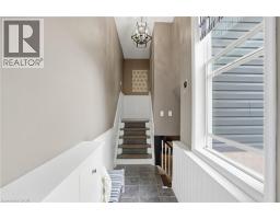 31 ALGONQUIN Avenue - 27