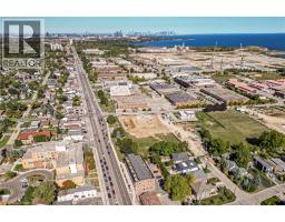 760 LAKESHORE Road E UnitNo. 213 - 13