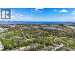 584 WATERLOO Street - 48
