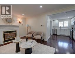 207 CHRISTOPHER Drive - 17