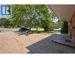 207 CHRISTOPHER Drive - 6