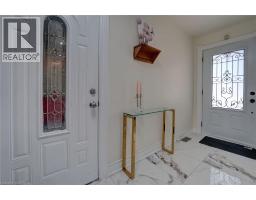 207 CHRISTOPHER Drive - 7
