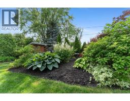 7 GLENAYR Place - 42