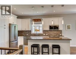 10 RIDGEWOOD Court - 13