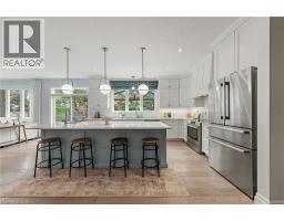 303 CASTLEFIELD Avenue - 22