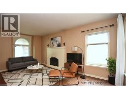 128 HESS Street S - 10