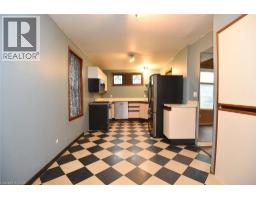 128 HESS Street S - 20