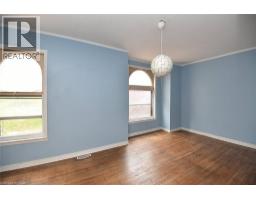 128 HESS Street S - 24