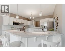 606 DOON SOUTH Drive - 18