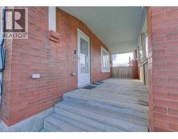 281 COURTLAND Avenue E - 4