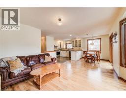 458 WINSTON Boulevard - 22