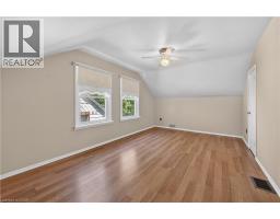 16 BRODICK Street - 21
