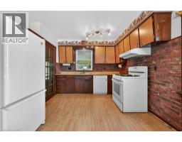 16 BRODICK Street - 5