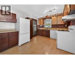 16 BRODICK Street - 6
