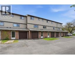 65 MOUNT ALBION Road UnitNo. 4 - 3
