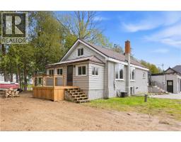 75 ROBINSON Road - 33