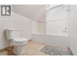 151 LOUISA Street - 15