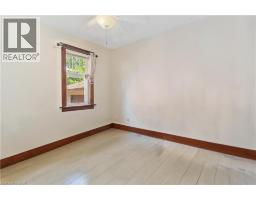 151 LOUISA Street - 24