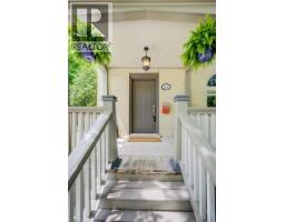 134 DAVID Street - 4