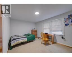 128 POLLOCK Avenue - 25