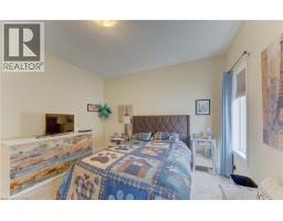 575 ALBERT Avenue N UnitNo. 19 - 12
