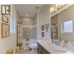 575 ALBERT Avenue N UnitNo. 19 - 13