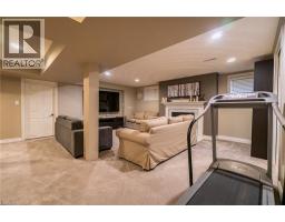 2393 ARNOLD Crescent - 36