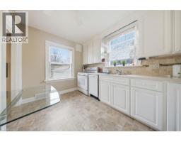 243 SYDNEY Street - 13