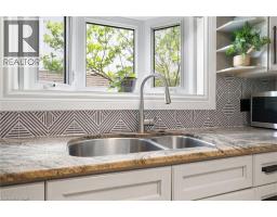 383 BRANTWOOD PARK Road - 13