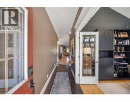 80 NEW LAKESHORE Road UnitNo. 27 - 4