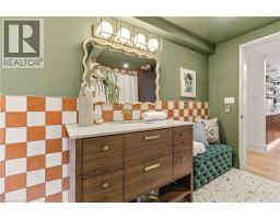 2510 BRITANNIA Road - 41