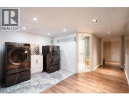 262 OAKWOOD Crescent - 32