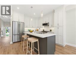 65 TURNER Avenue - 9