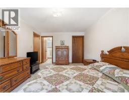 11 GREENBRIAR Court - 15