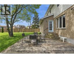 11 GREENBRIAR Court - 25