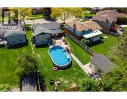 44 OAKHURST Crescent - 38