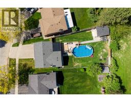 44 OAKHURST Crescent - 39