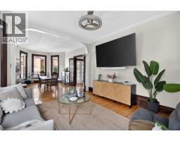 225 HESS Street S - 12
