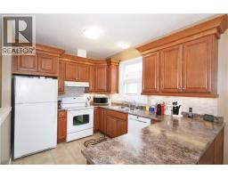 565 SPRINGWATER Drive - 10