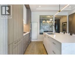 123 MAURICE Drive UnitNo. 303 - 15