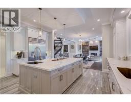 100 SENECA Drive - 13