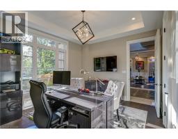 100 SENECA Drive - 18