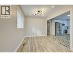 582 CHAMBERLAIN Road - 10