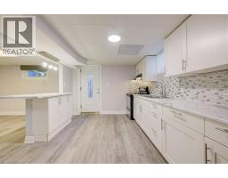 582 CHAMBERLAIN Road - 29
