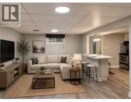 582 CHAMBERLAIN Road - 31