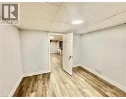 582 CHAMBERLAIN Road - 39