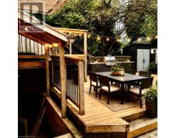 582 CHAMBERLAIN Road - 42