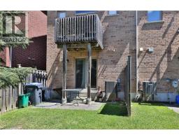 7214 TRIUMPH Lane - 32