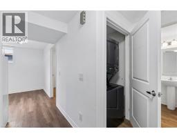4 VIGER Drive - 30