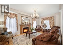 1021 HEMSTREET Crescent - 11